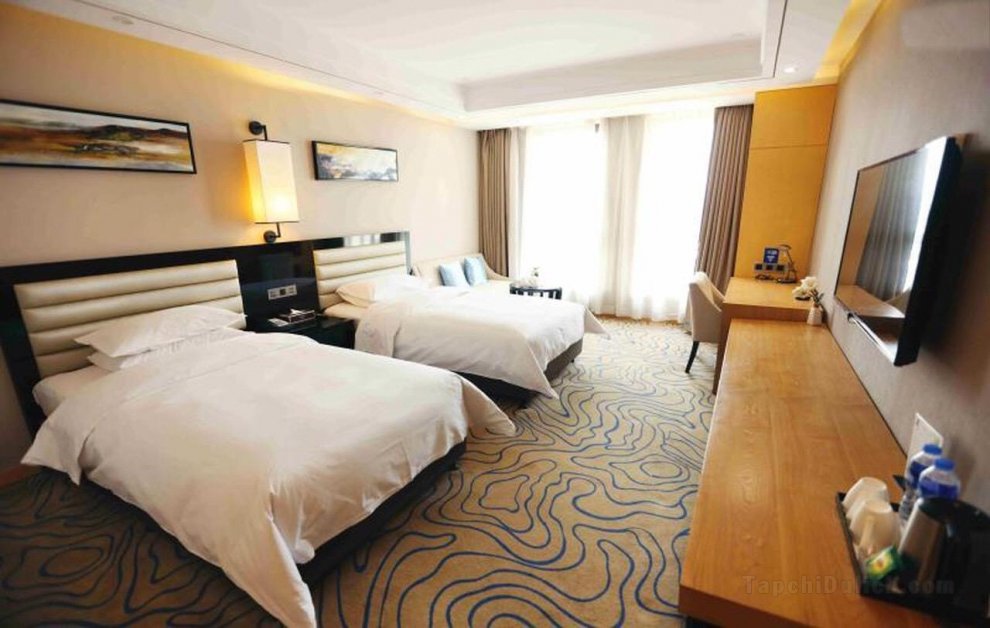 A Cozy & Convenient Twin Suite in Zhengzhou 705