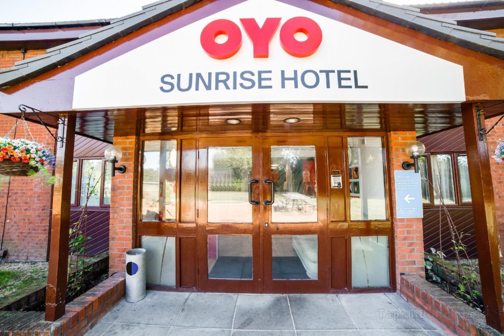 Khách sạn OYO Sunrise