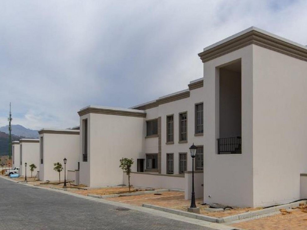 31 Le Bourgette - Two Bedroom Townhouse Franschhoek