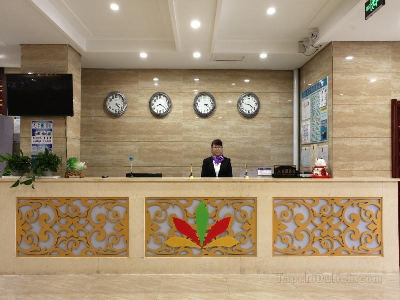Khách sạn GreenTree Alliance Hulunbeier Zhalantun Railway Station