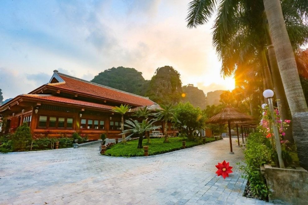 Tam Coc La Montagne Resort and Spa