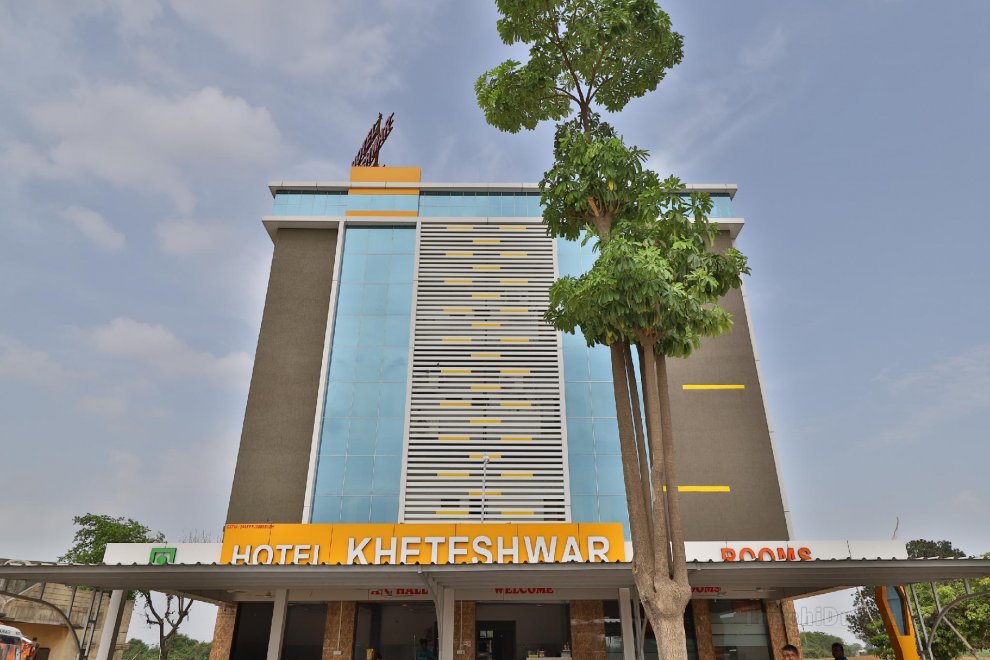 OYO 44642 Hotel Kheteshwar