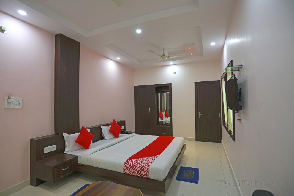 Khách sạn OYO 49833 Tulsi Chhaya Inn