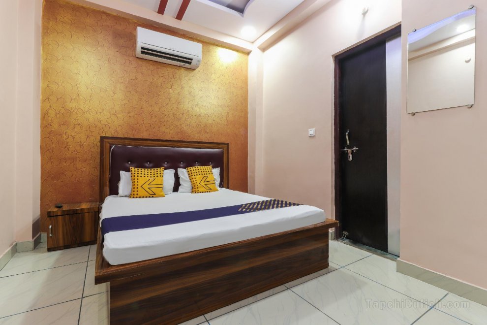 Khách sạn SPOT ON 49931 Shiv Nath