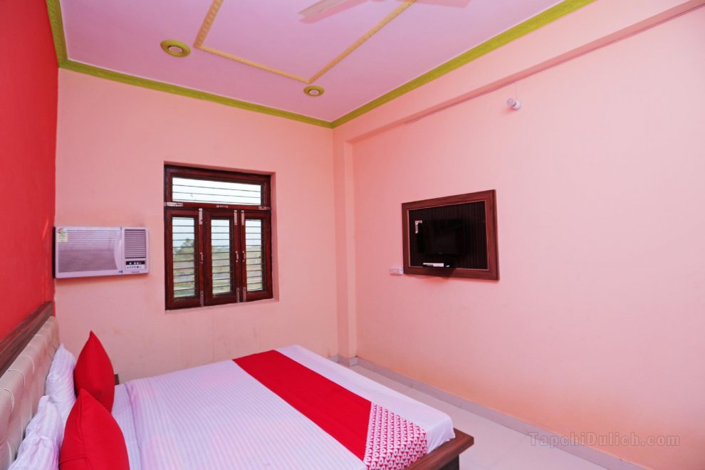 Khách sạn OYO 44134 Radhika Resort