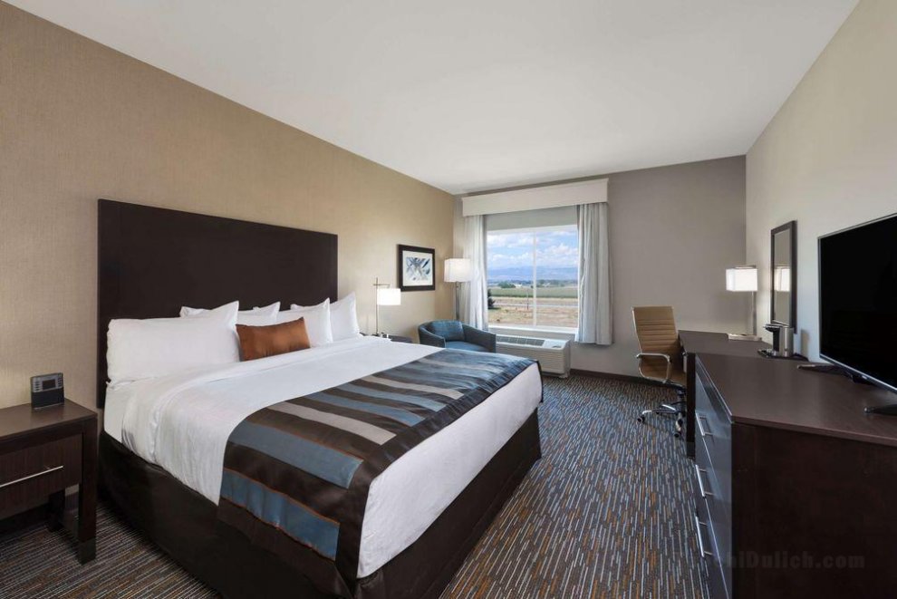 Wingate by Wyndham SeaTac Airport