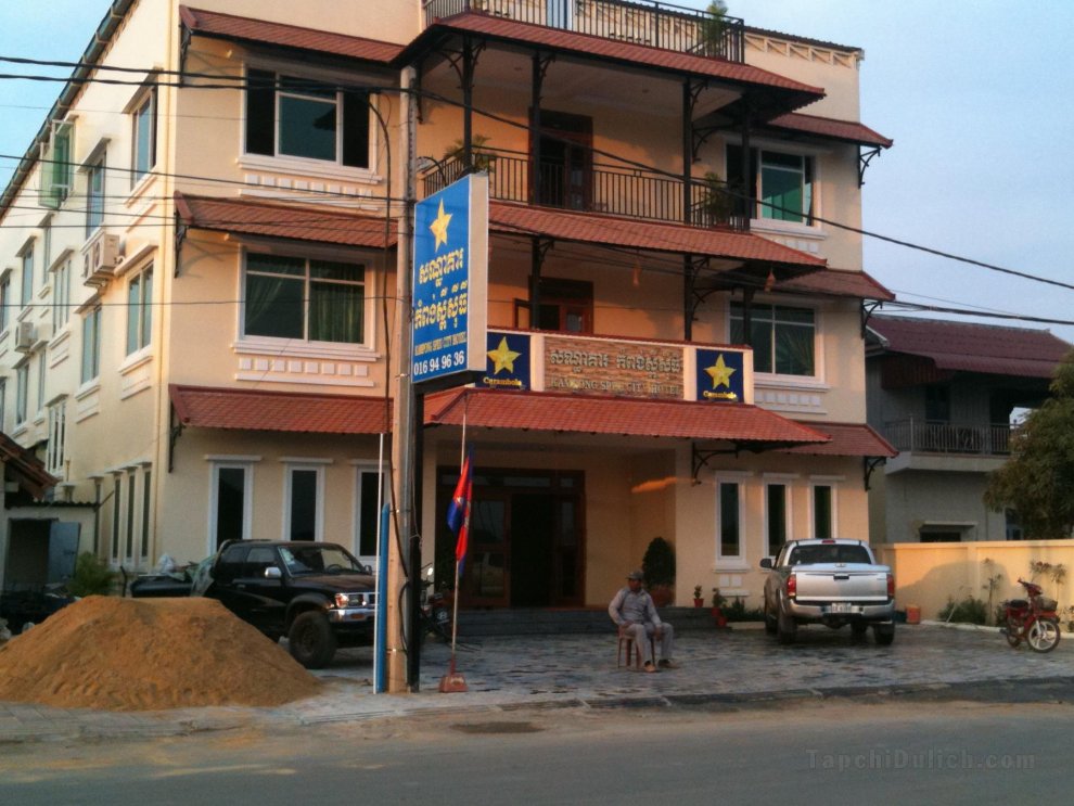Khách sạn Kampong Speu City