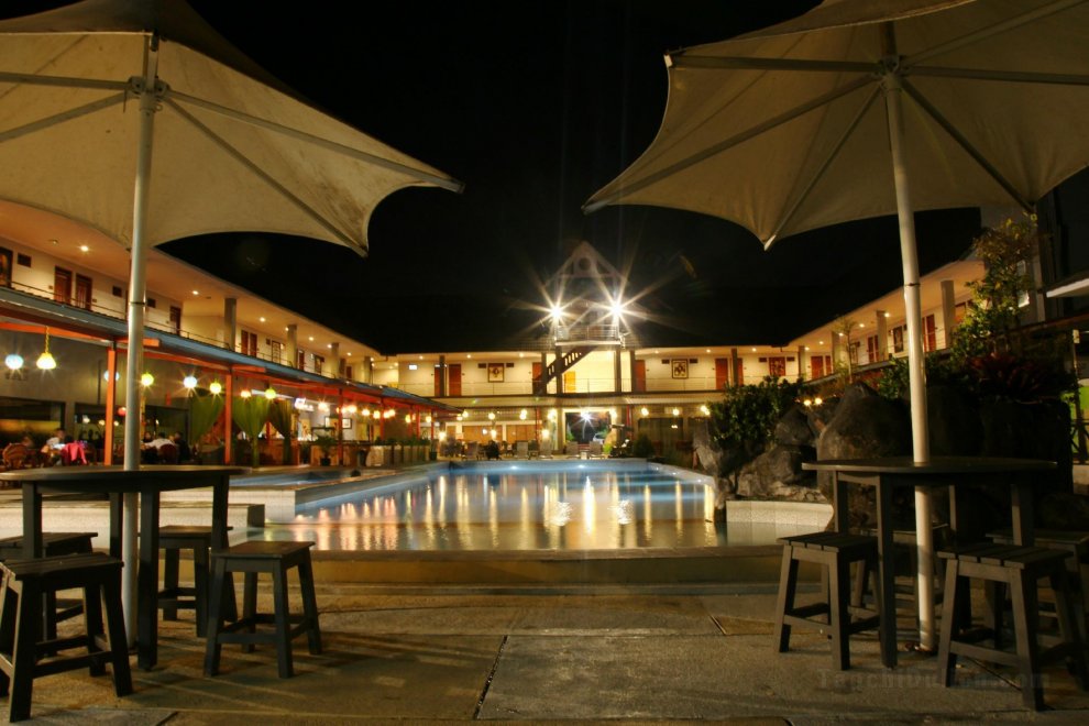 Khách sạn Sabda Alam Resort