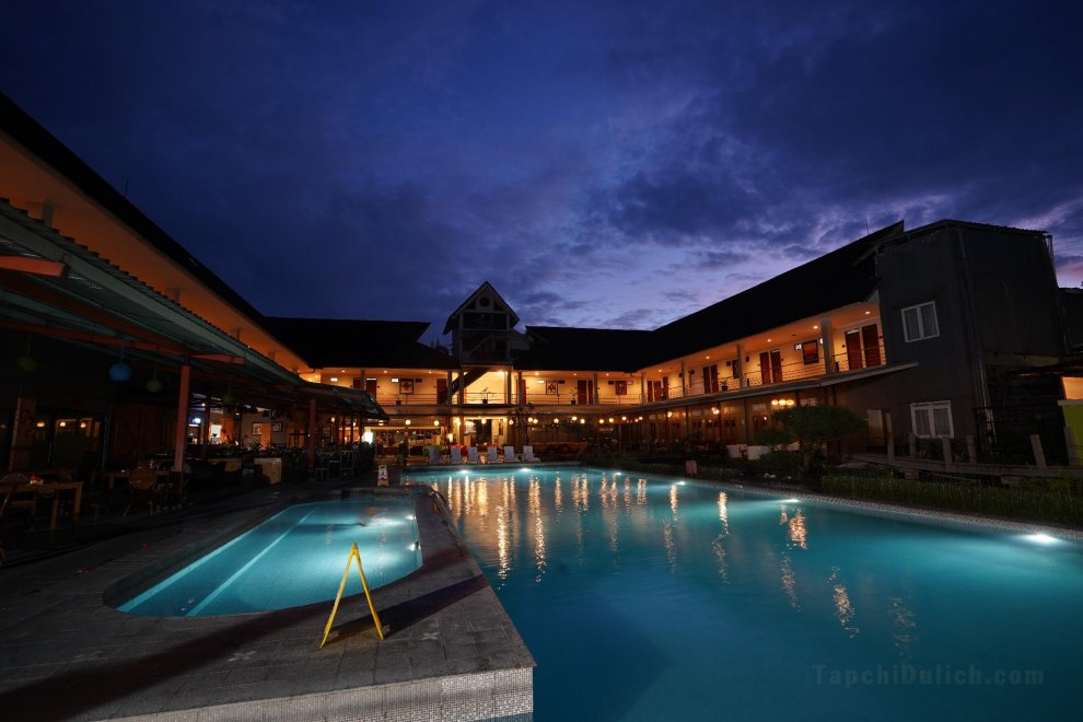 Sabda Alam Hotel Resort