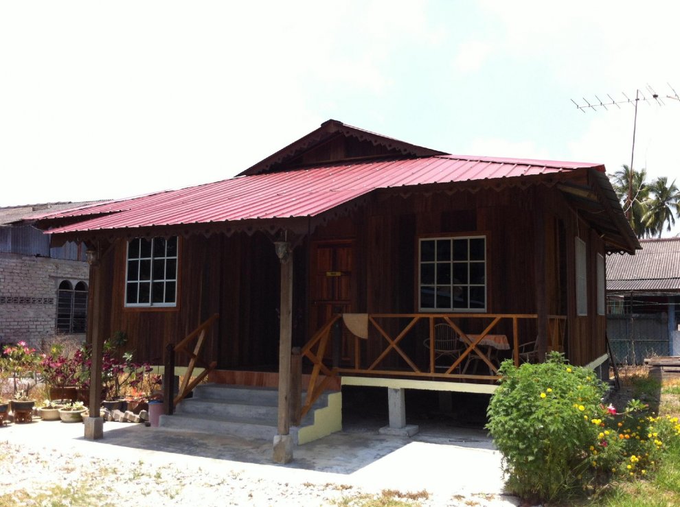 Rumah Fais at D Idaman Chalet