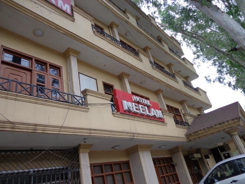 Khách sạn Neelam