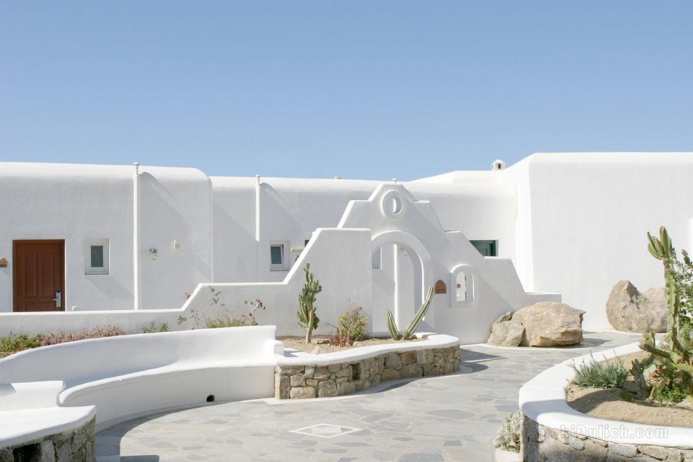 Khách sạn Mykonos Grand & Resort