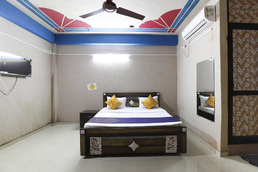 Khách sạn SPOT ON 61406 Murlidhar And Guest House