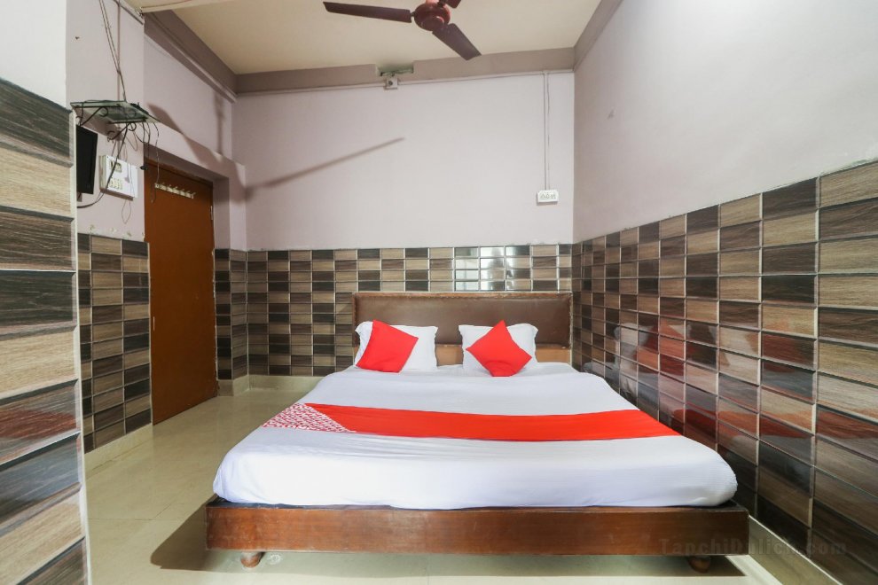 Khách sạn OYO 62218 India Residency
