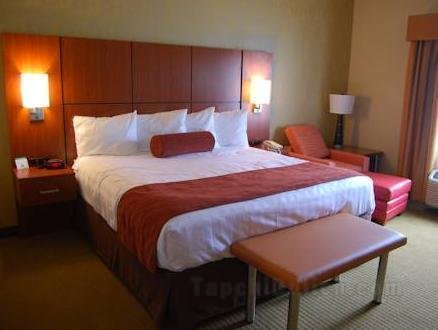 Best Western Plus Finger Lakes Inn and Suites