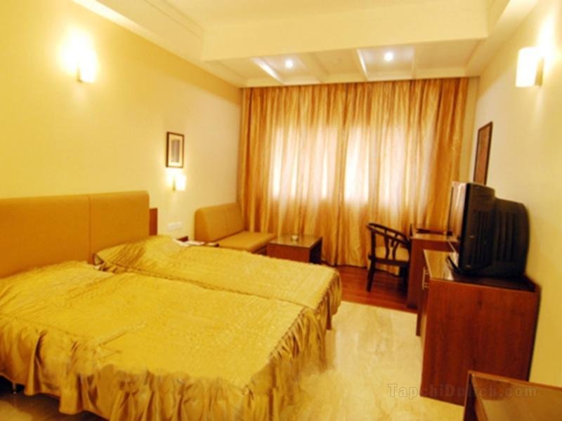 Khách sạn Deepa Comforts