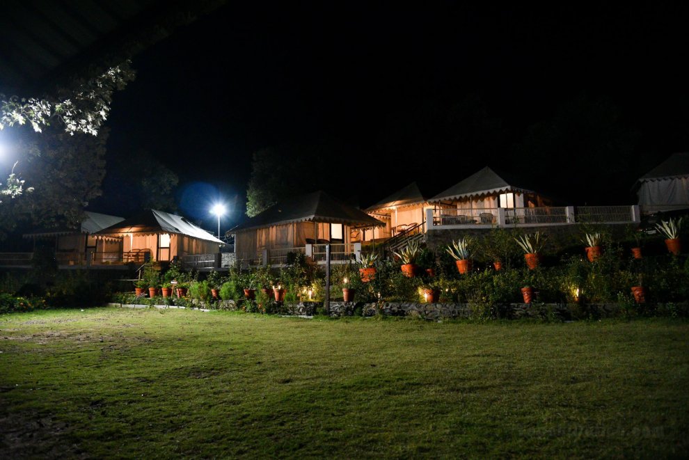 Charekh Food and Forest Resort