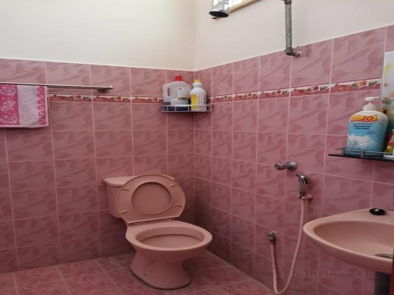1400平方米3臥室獨立屋 (加央) - 有1間私人浴室