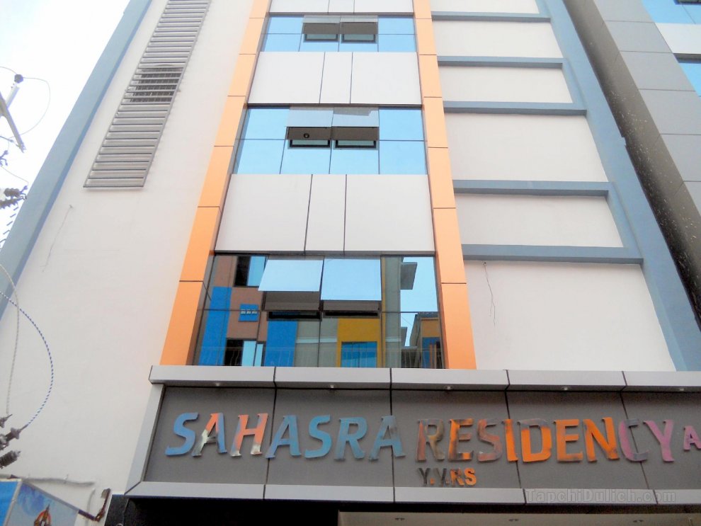 Khách sạn Sahasra Residency