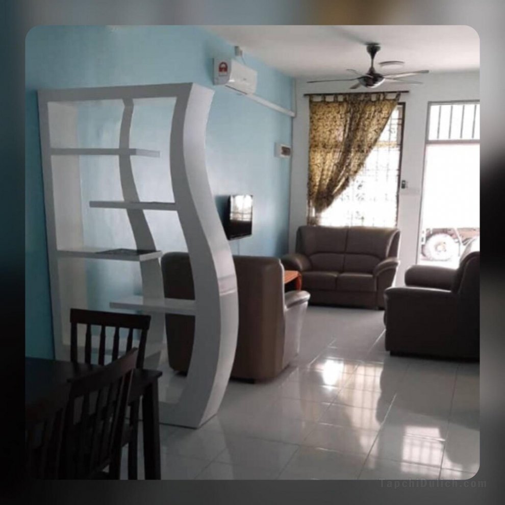 1500平方米3臥室獨立屋 (丹絨峇勞) - 有2間私人浴室