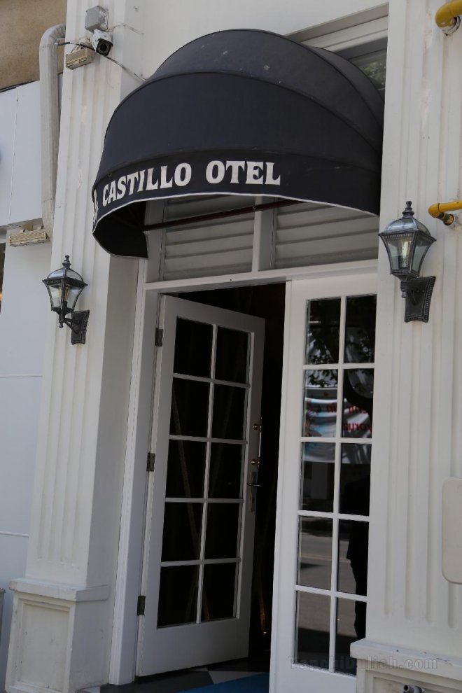Castillo Hotel