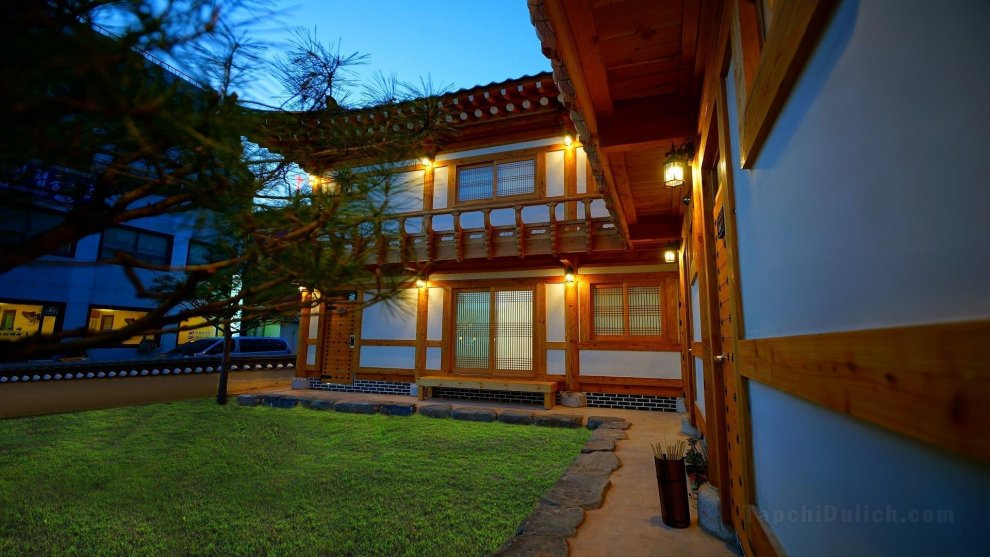 Gongju Moonlight Garden Guesthouse