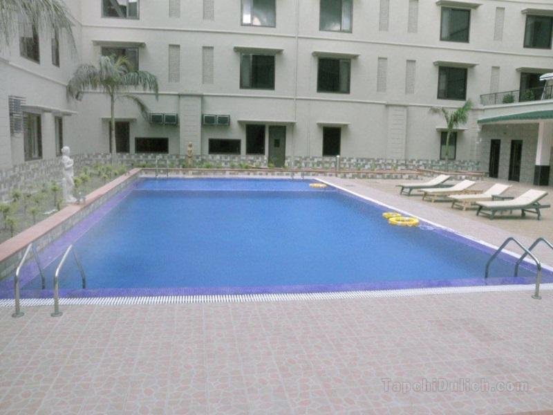 Khách sạn Uday Residency