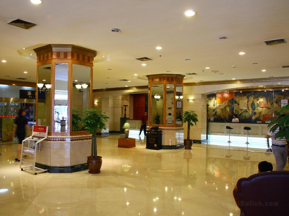 Khách sạn Chongqing Hoitak