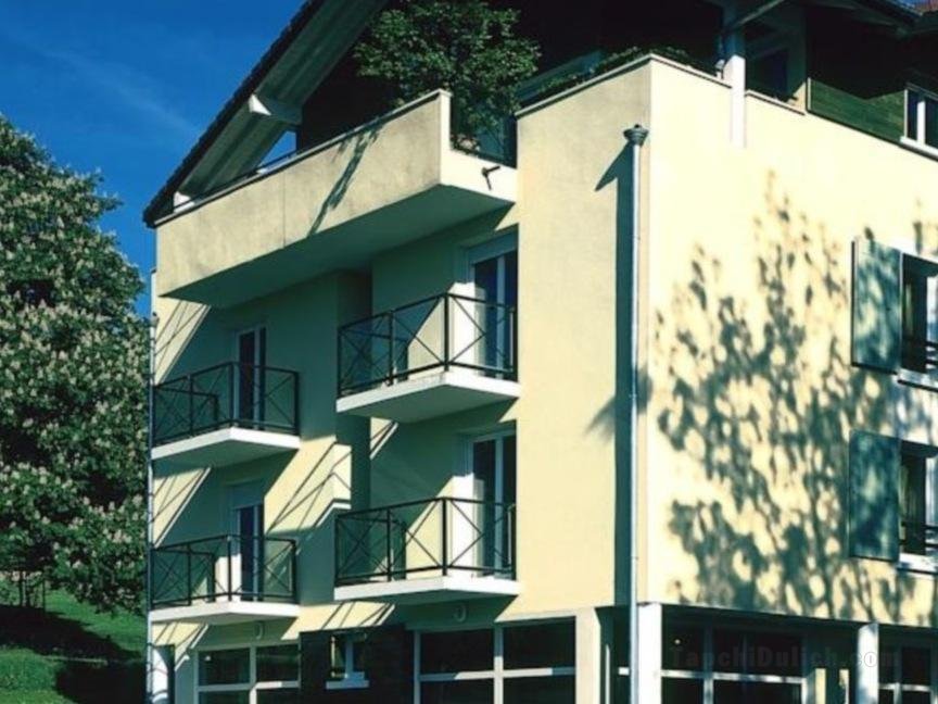 Khách sạn Zenitude & Residences L'Oree du Parc