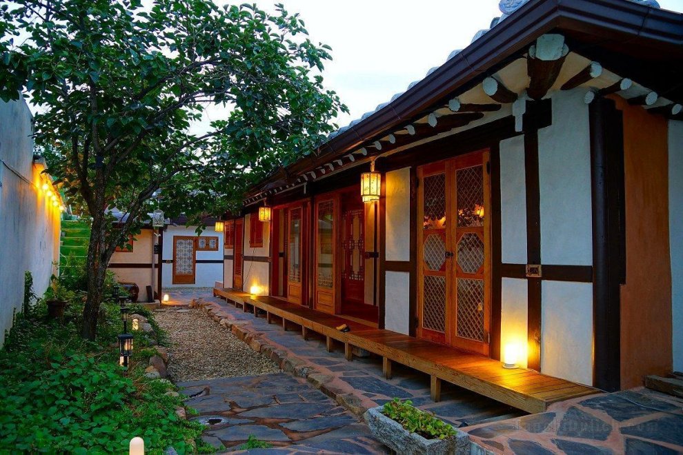 Jeonju Hanok Village Hongsi Guesthouse