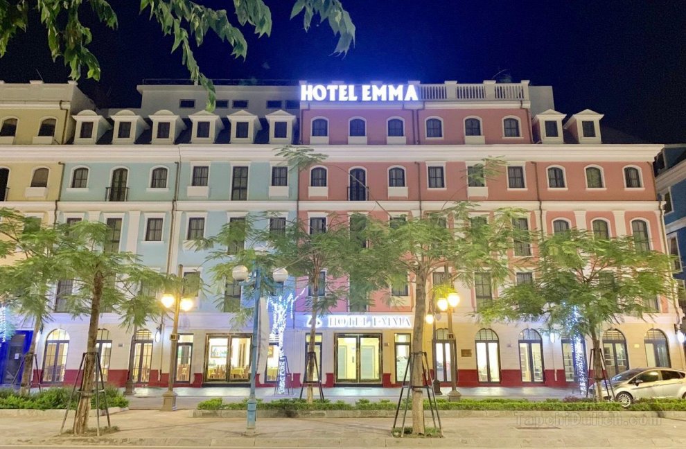 Khách sạn EMMA