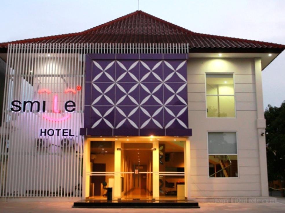 Khách sạn Smile Cirebon