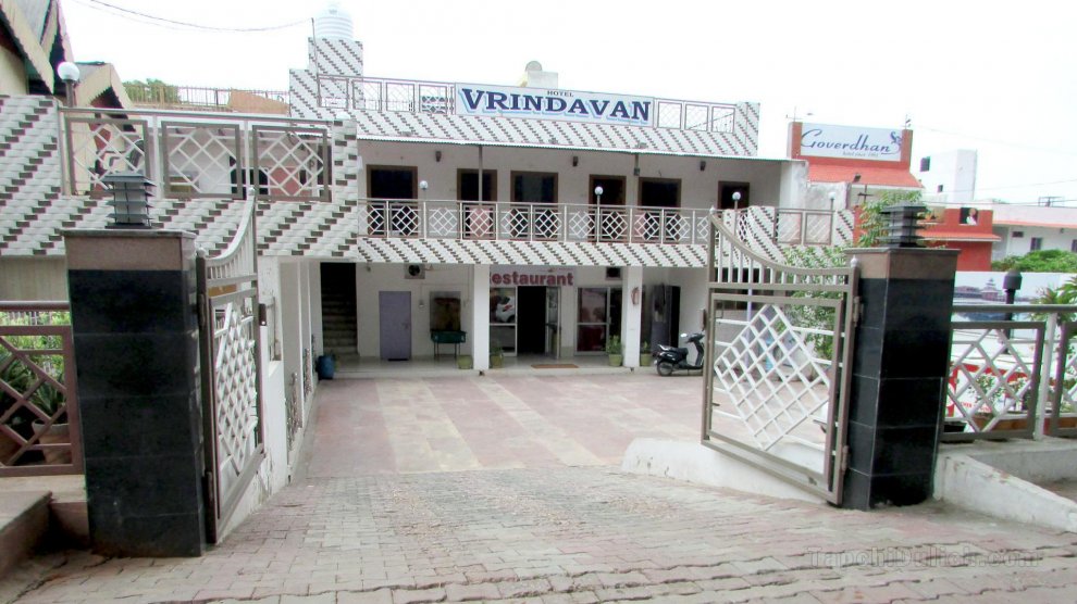 Hotel Vrindavan