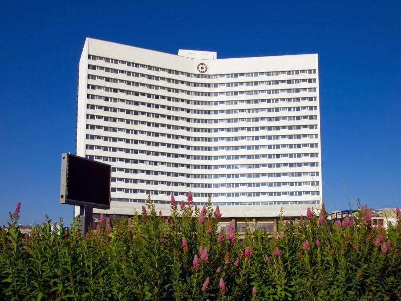 Khách sạn Azimut Murmansk