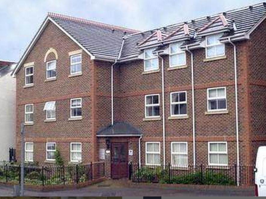HOF - Stanshawe Court Apartments
