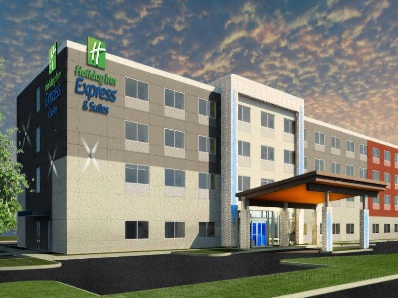 Holiday Inn Express and Suites Tahlequah