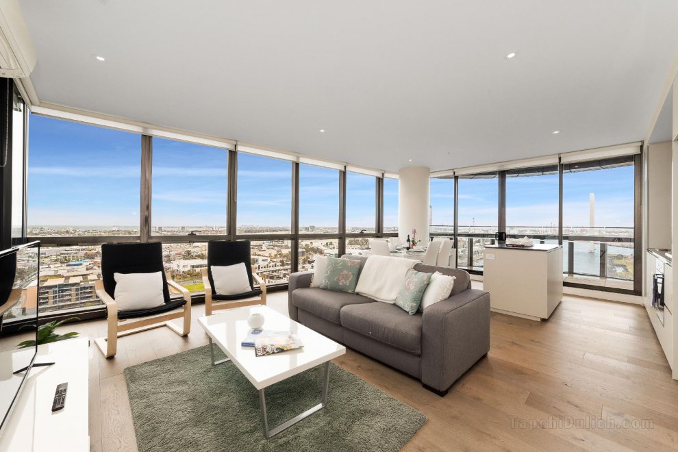 Melbourne Lifestyle Apartments - Best Views on Collins
