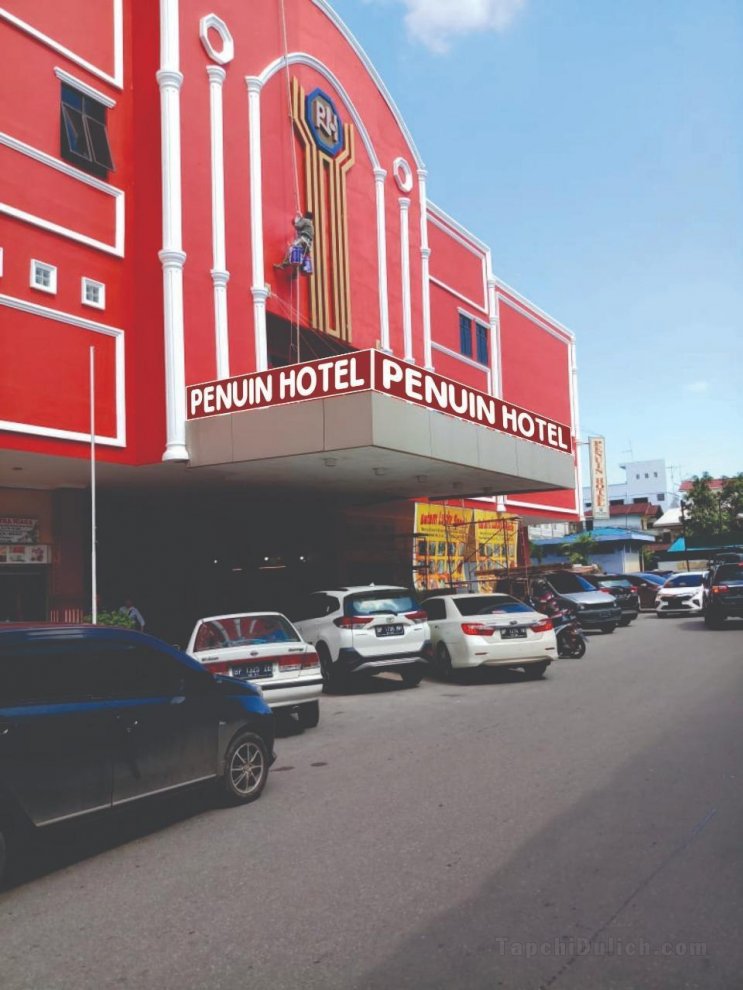 Penuin Hotel