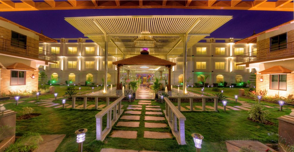 Jal Mahal Resort And Spa