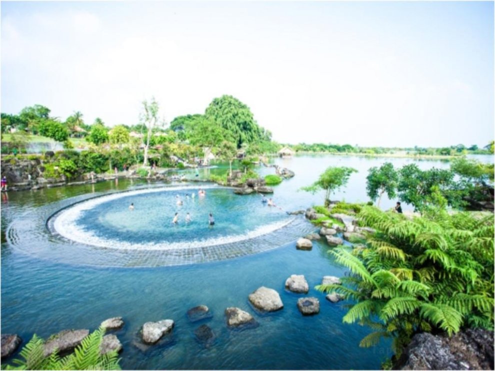 Suoi Mo Park Resort