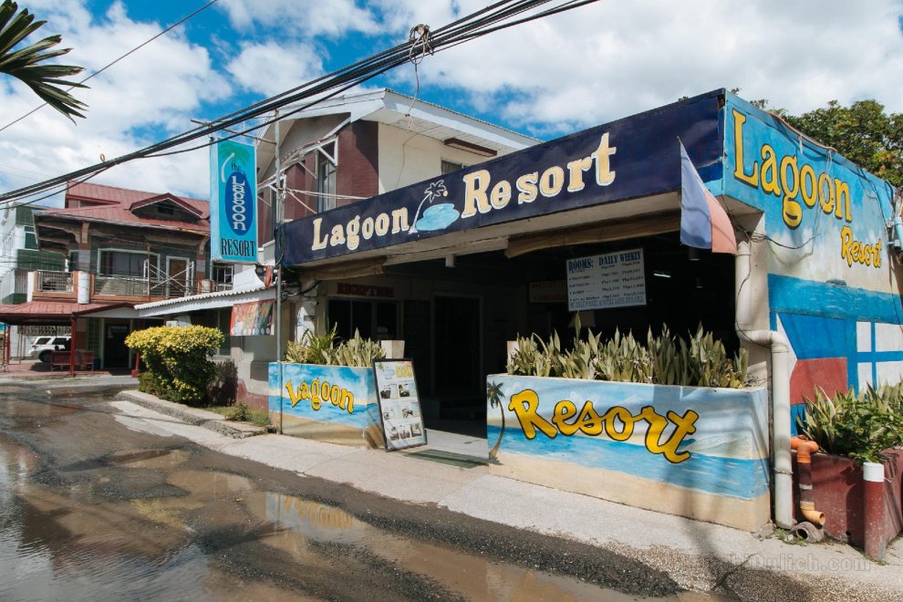 RedDoorz Plus @ Lagoon Resort Zambales