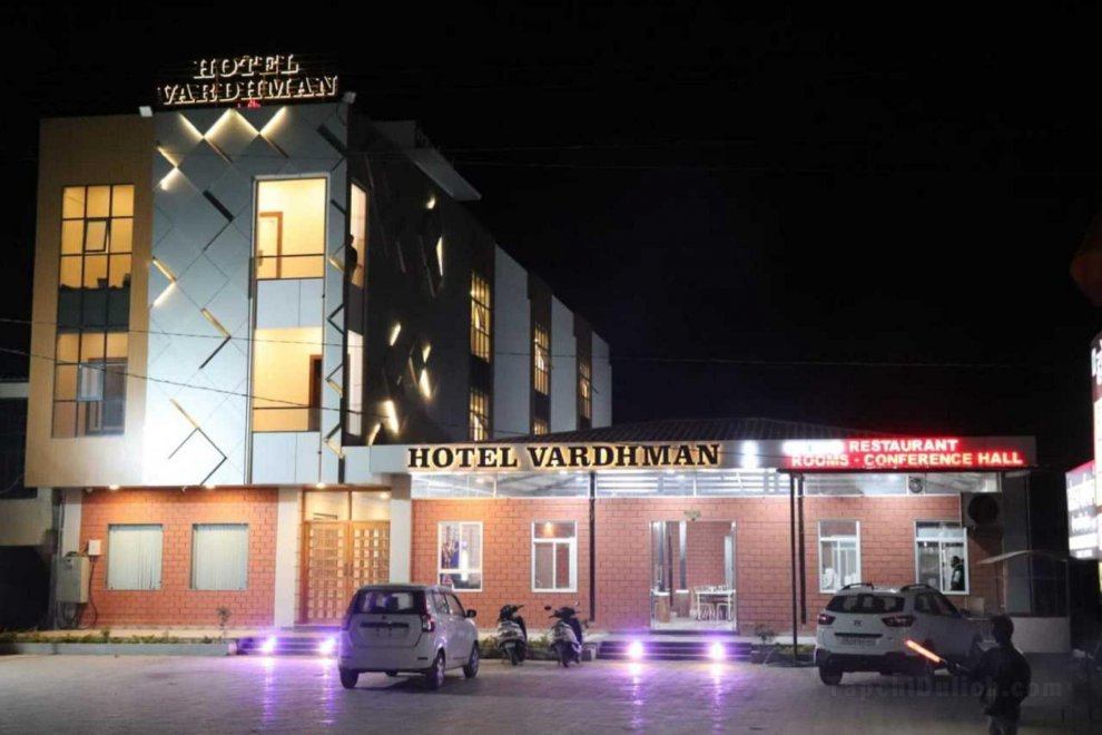 Khách sạn Vardhman
