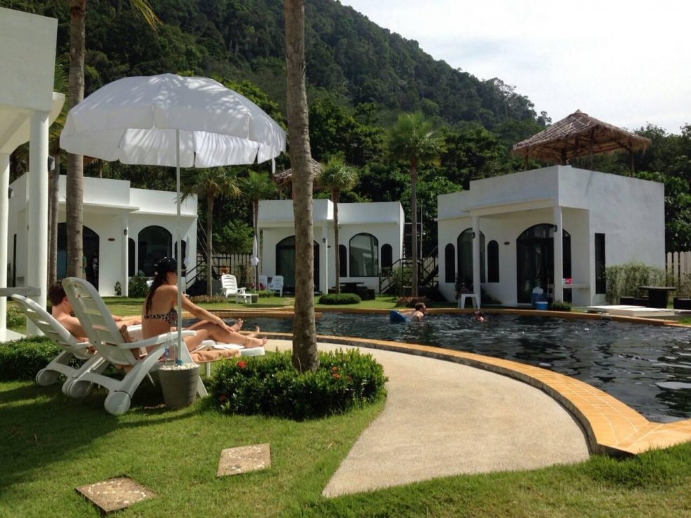 Chalaroste Lanta The Private Resort (SHA Extra Plus)