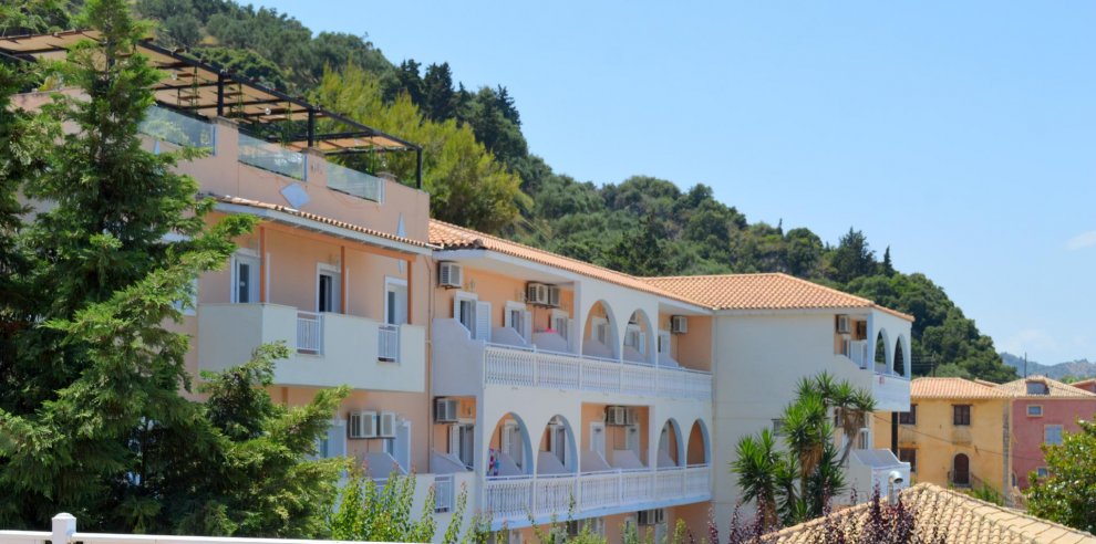 Khách sạn Agoulos Beach
