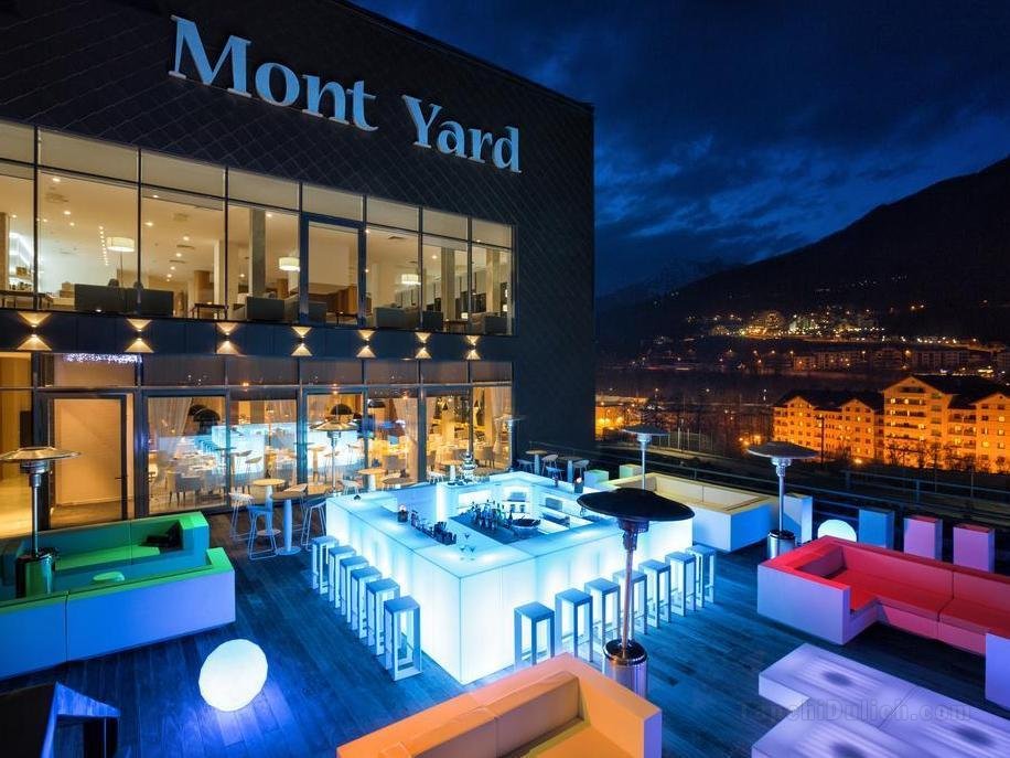 Mont Yard Hotel