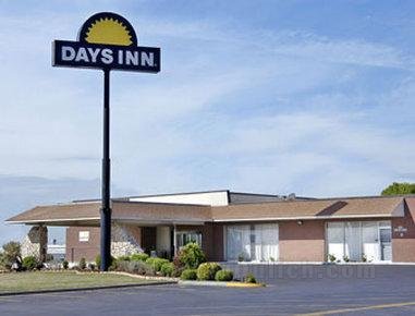 Days Inn by Wyndham Gainesville