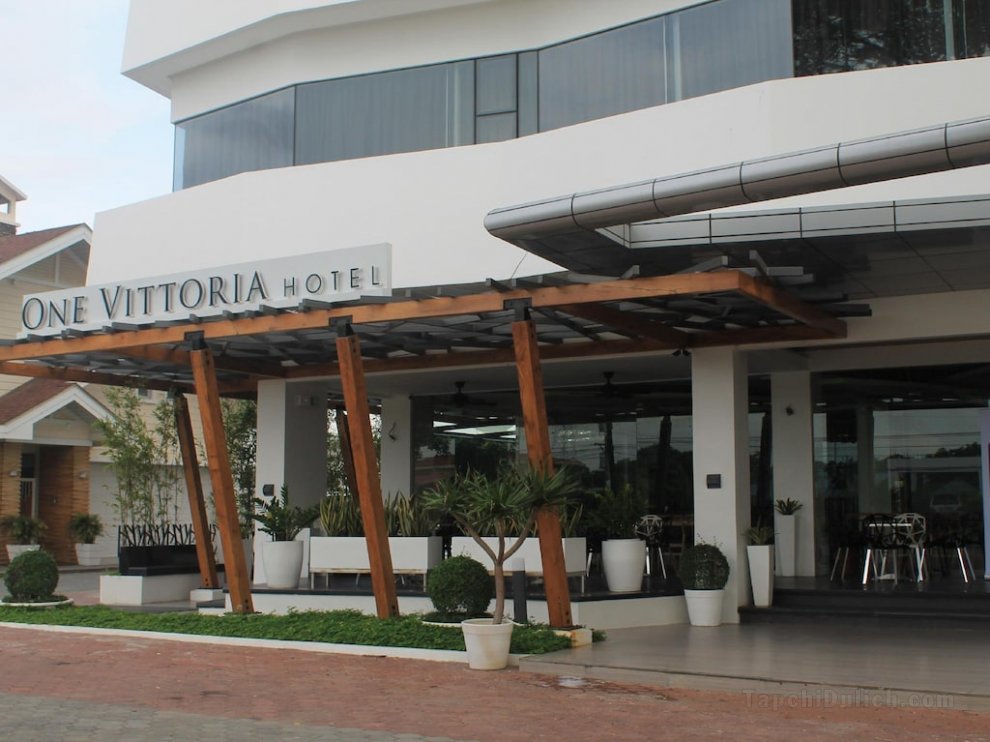 One Vittoria Hotel