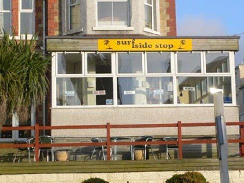 Surfside Stop Guest House