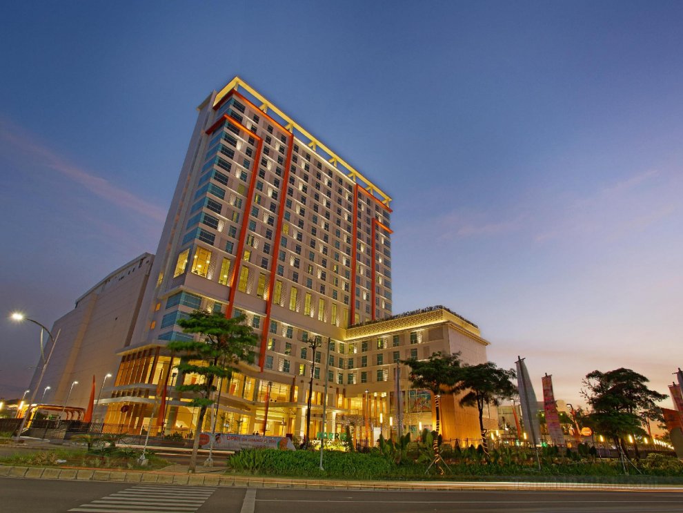 Khách sạn HARRIS & Conventions Bekasi