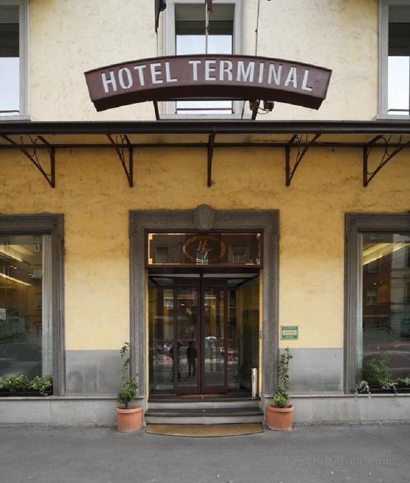 Khách sạn Terminal